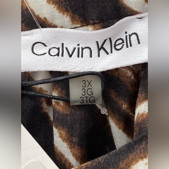 Calvin Klein Animal Print Crew Neck Short Puff Sleeve Blouse Size 3X - Picture 8 of 10
